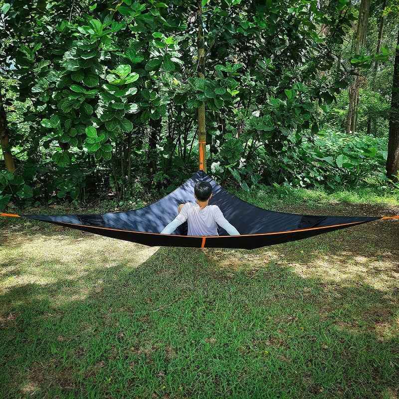 Hamac Triangle | Britt